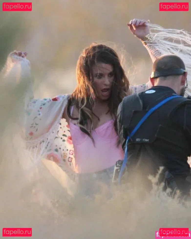 Lea Michele Onlyfans Photo Gallery 