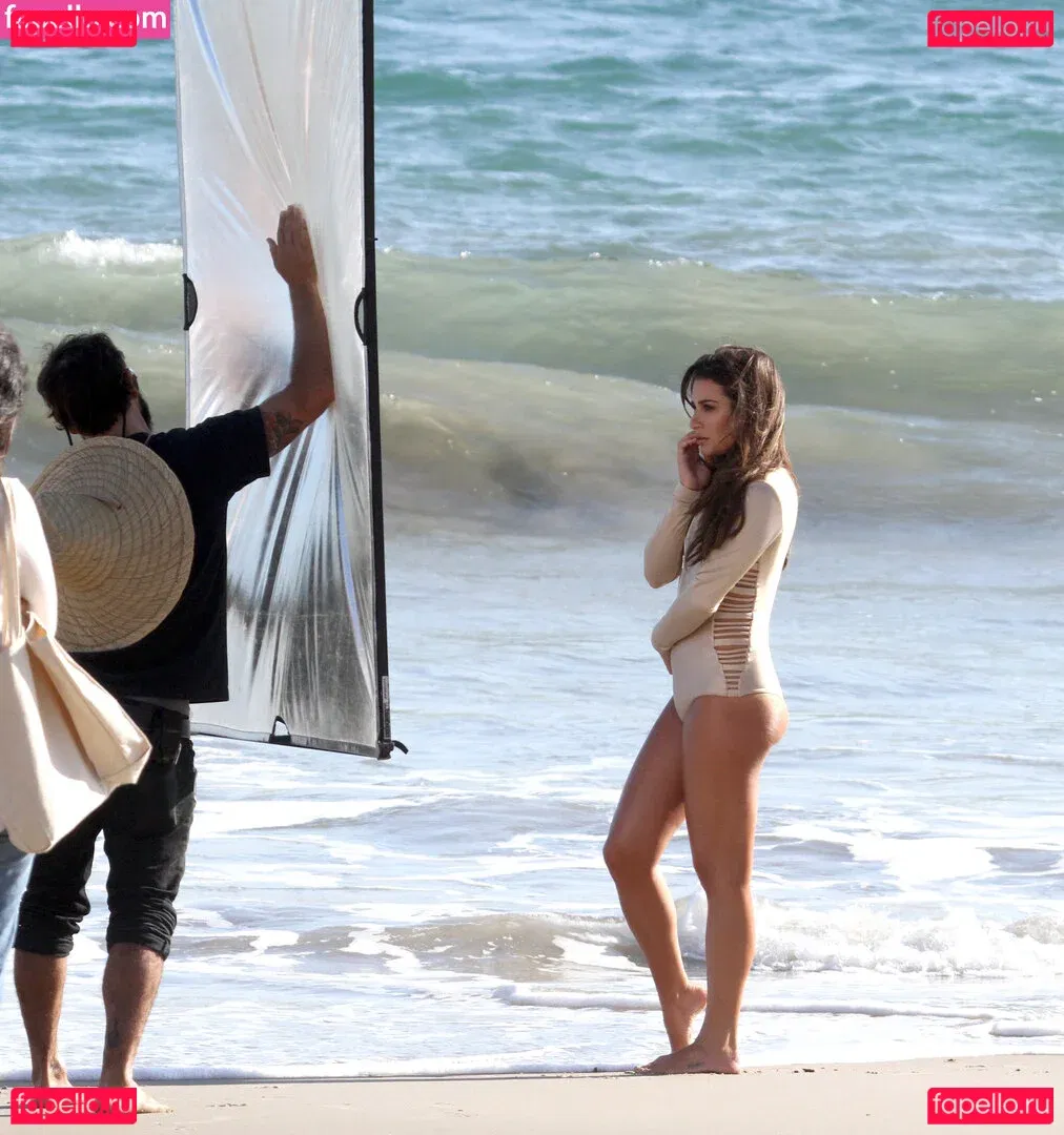 Lea Michele Onlyfans Photo Gallery 