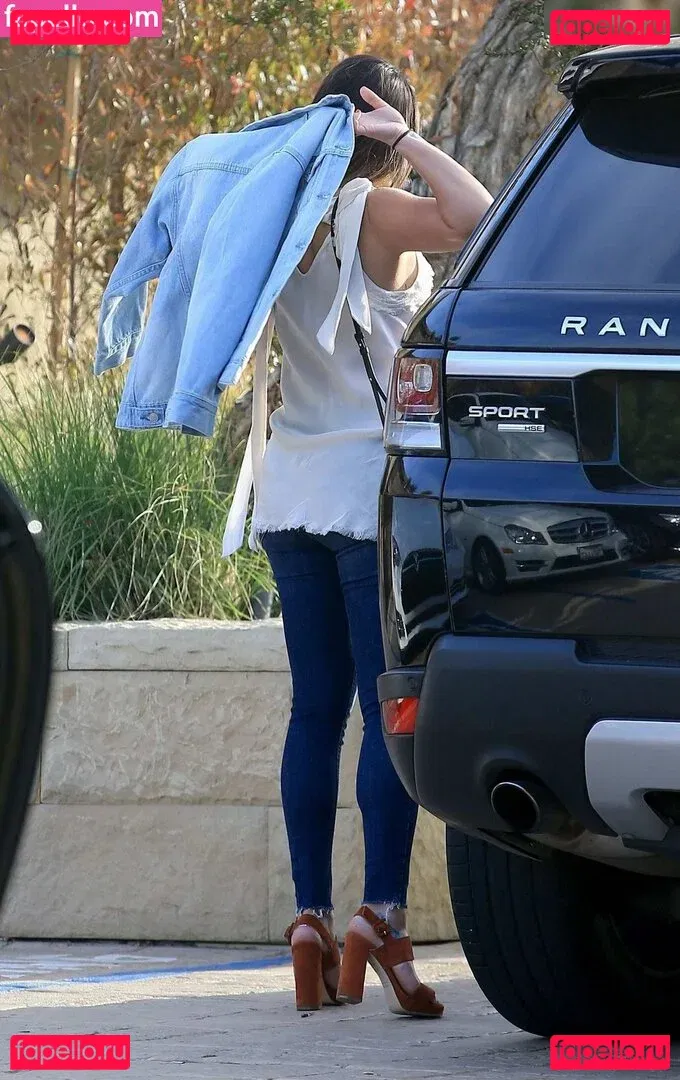 Lea Michele Onlyfans Photo Gallery 