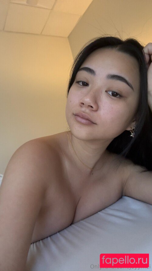Joyce Zheng Nude Onlyfans Photo 37