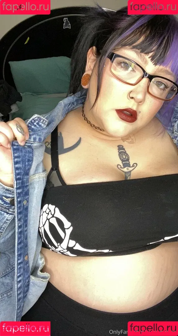 subbysadgirl Onlyfans Photo Gallery 