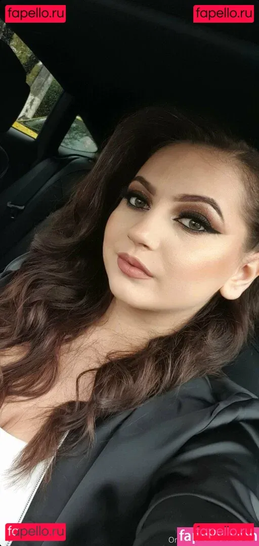 Mashagrx Onlyfans Photo Gallery 