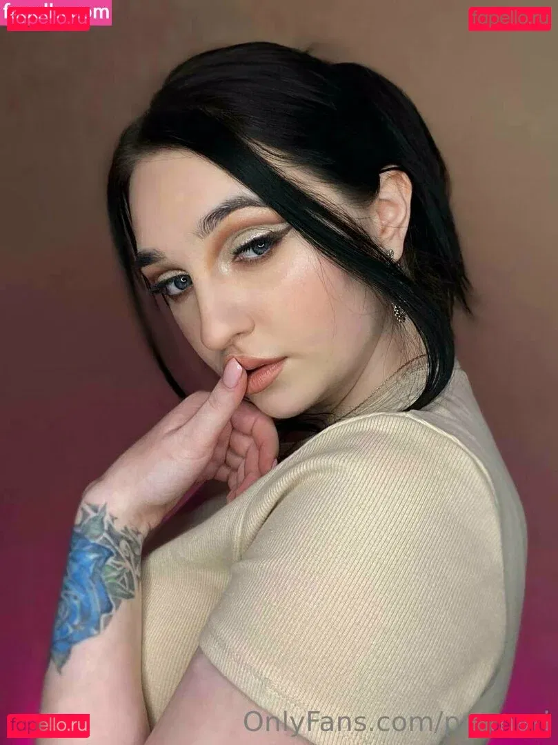 purmari Onlyfans Photo Gallery 