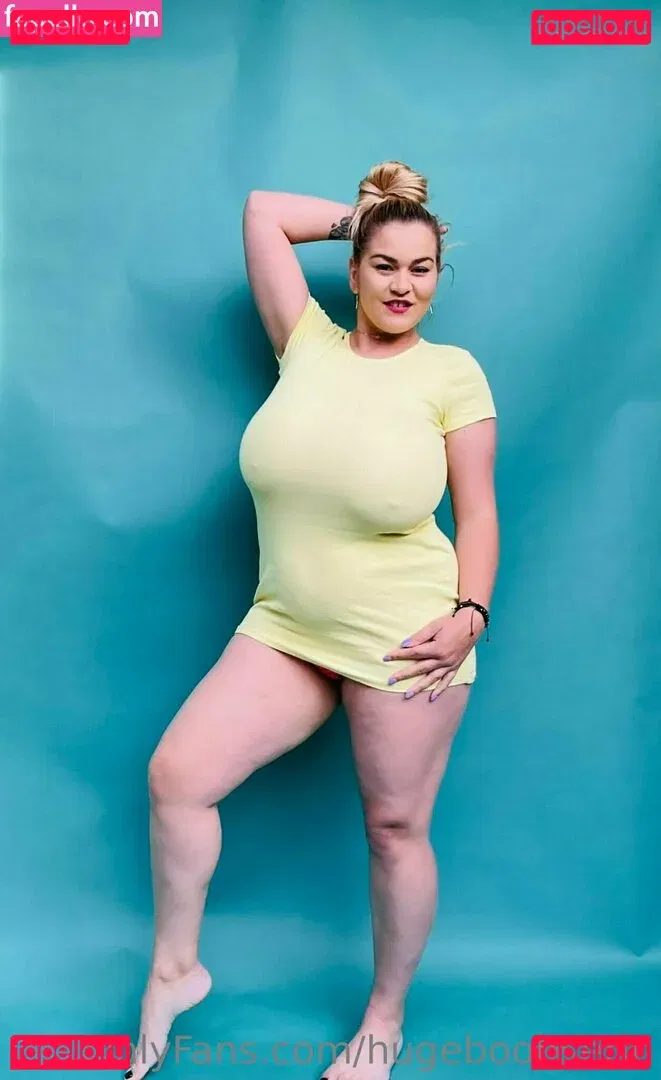 hugeboobserin Onlyfans Photo Gallery 