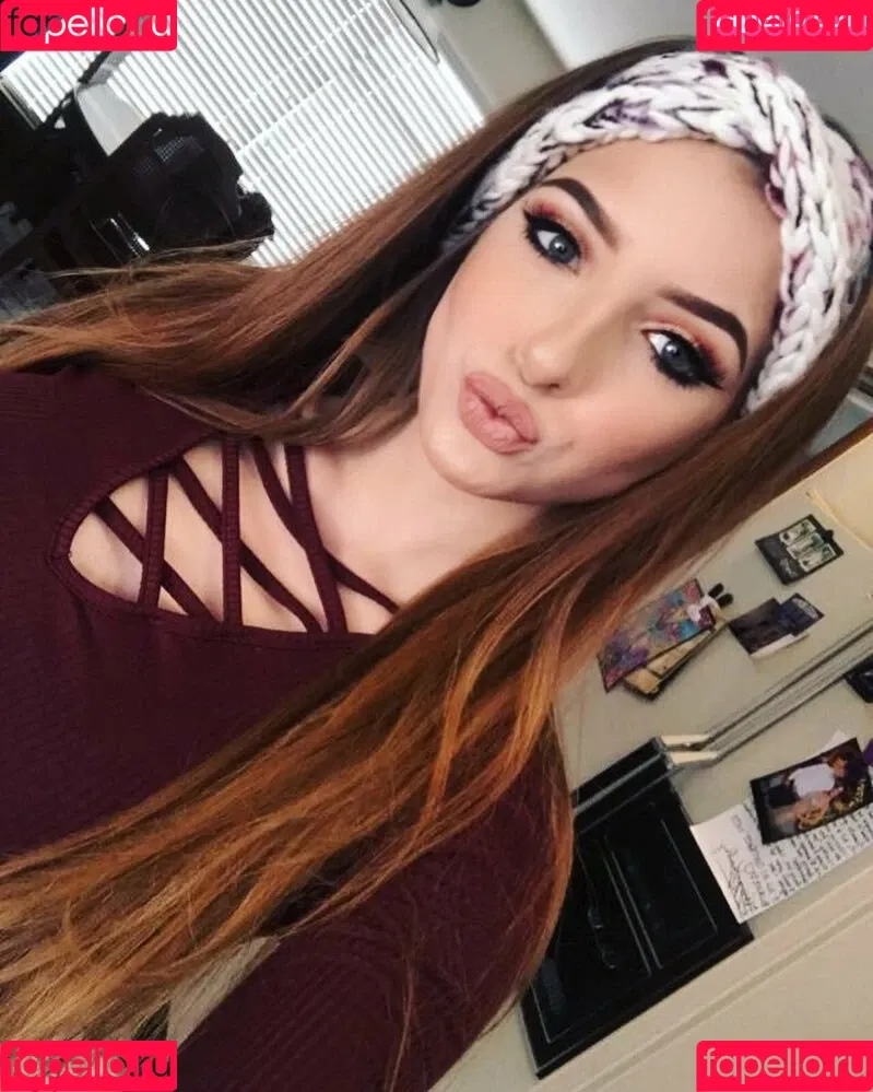 lilbbg Onlyfans Photo Gallery 