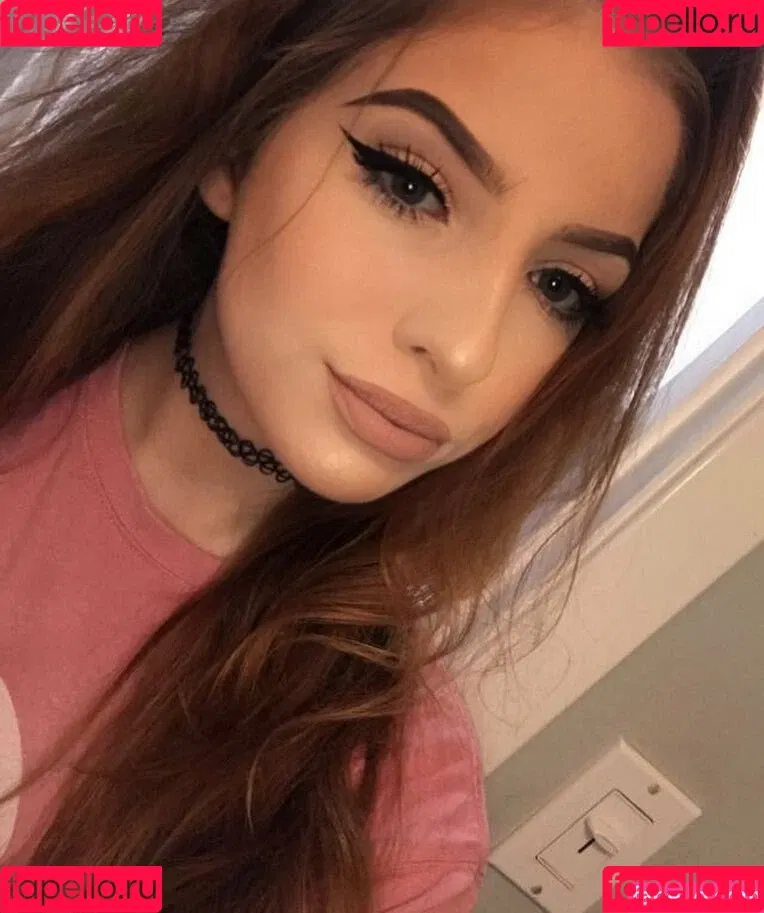 lilbbg Onlyfans Photo Gallery 