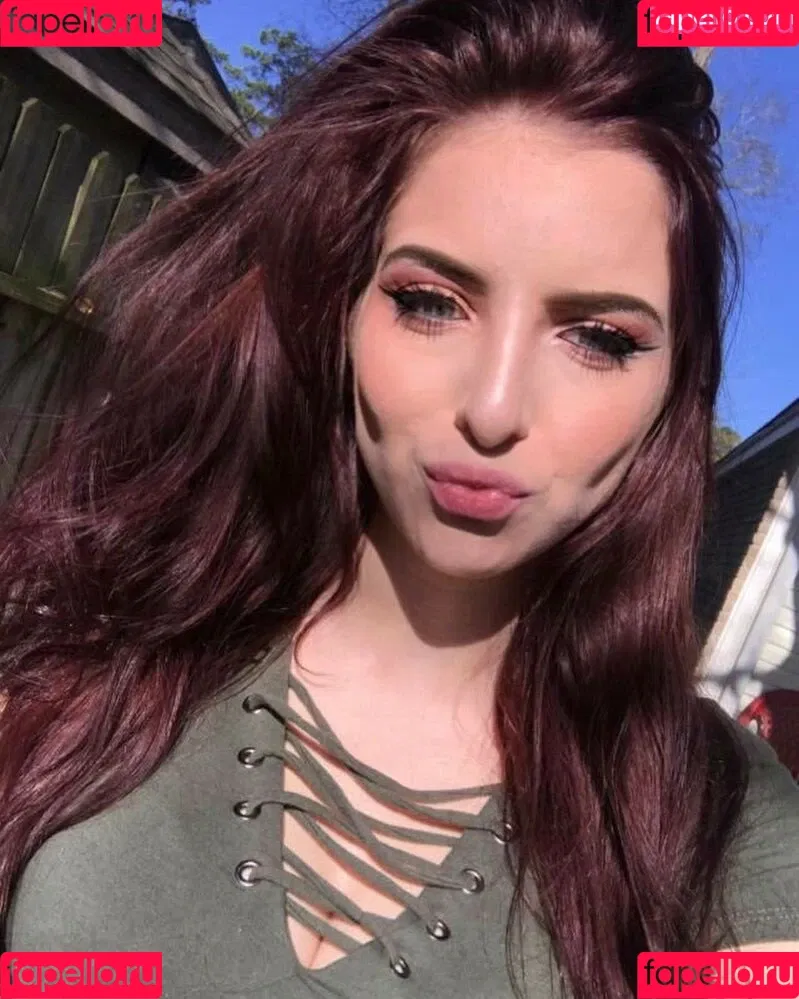 lilbbg Onlyfans Photo Gallery 