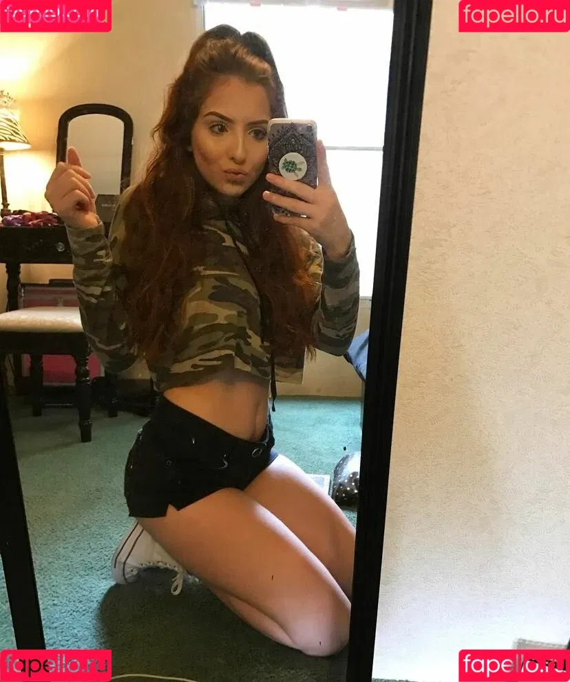 lilbbg Onlyfans Photo Gallery 