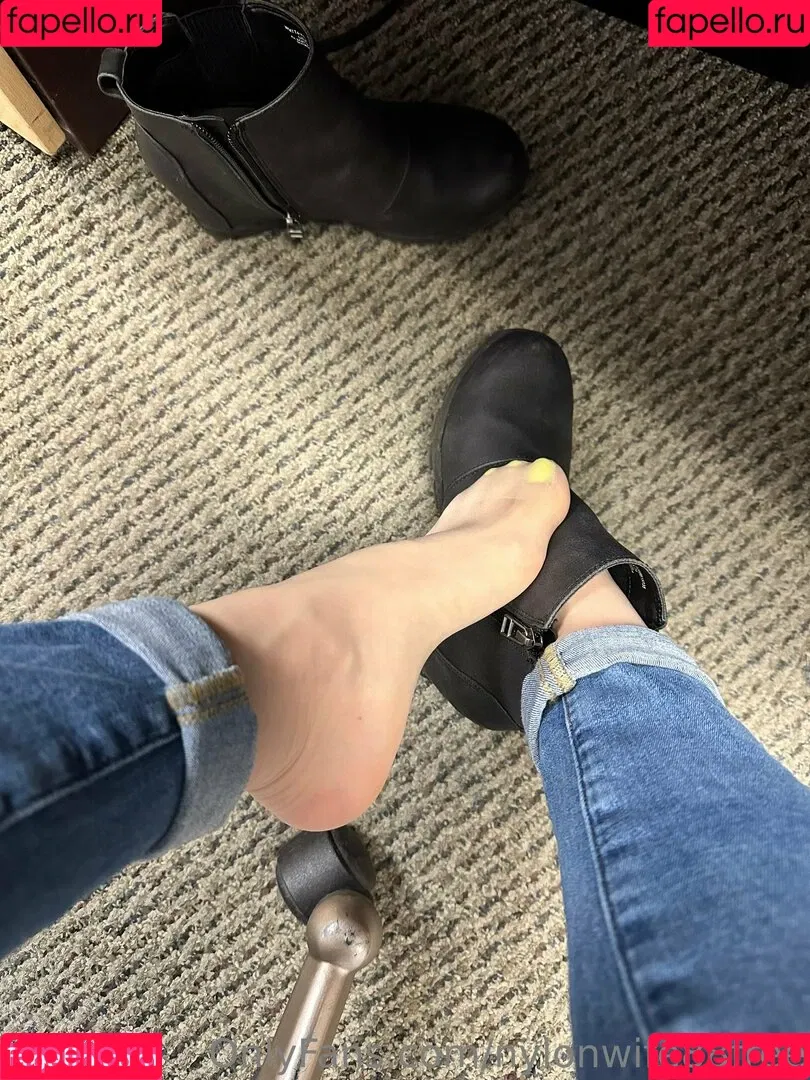 nylonwife88free Onlyfans Photo Gallery 