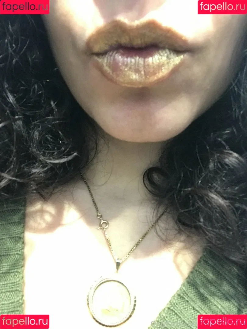 SouzanHalabi Onlyfans Photo Gallery 