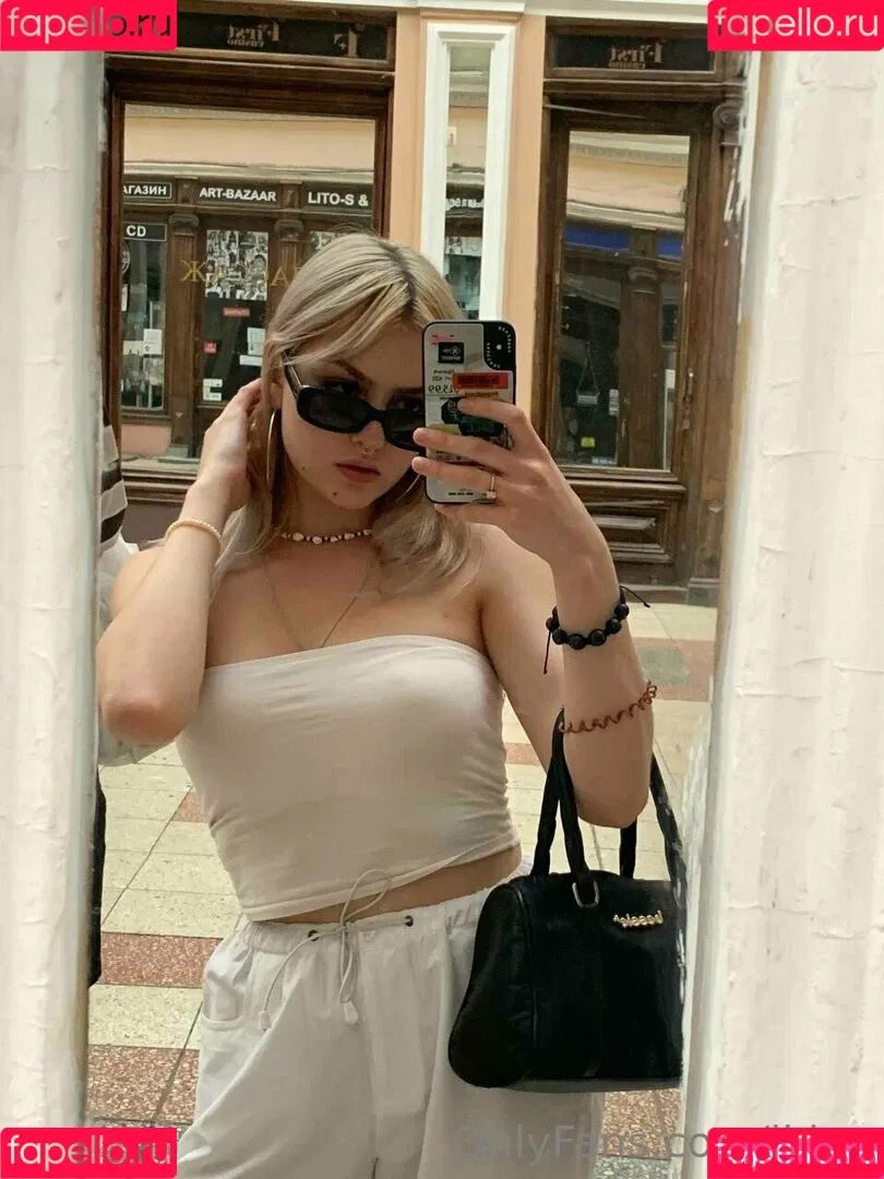 lilaxshy Onlyfans Photo Gallery 