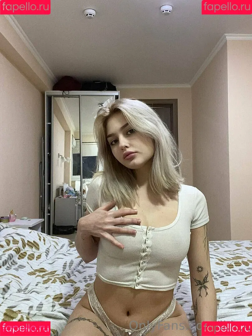 lilaxshy Onlyfans Photo Gallery 