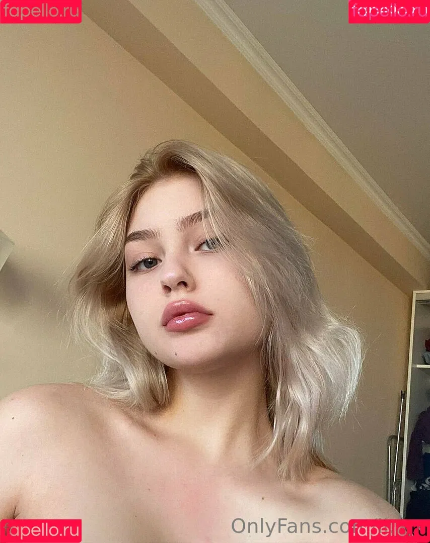 lilaxshy Onlyfans Photo Gallery 
