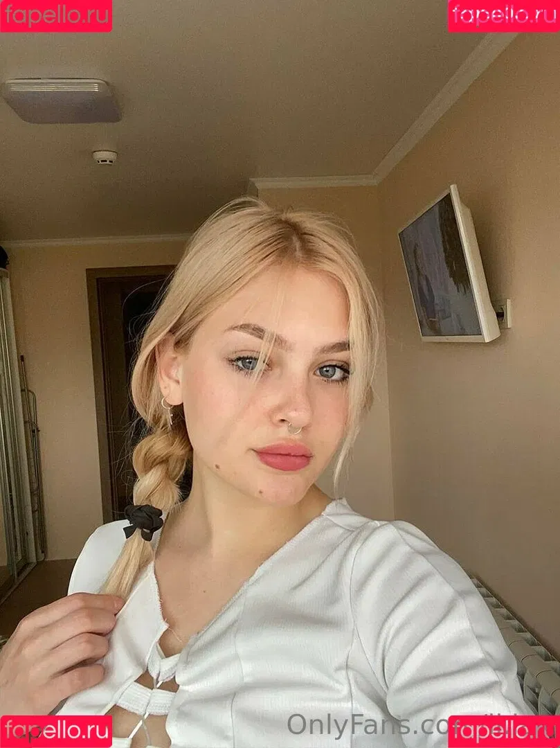 lilaxshy Onlyfans Photo Gallery 