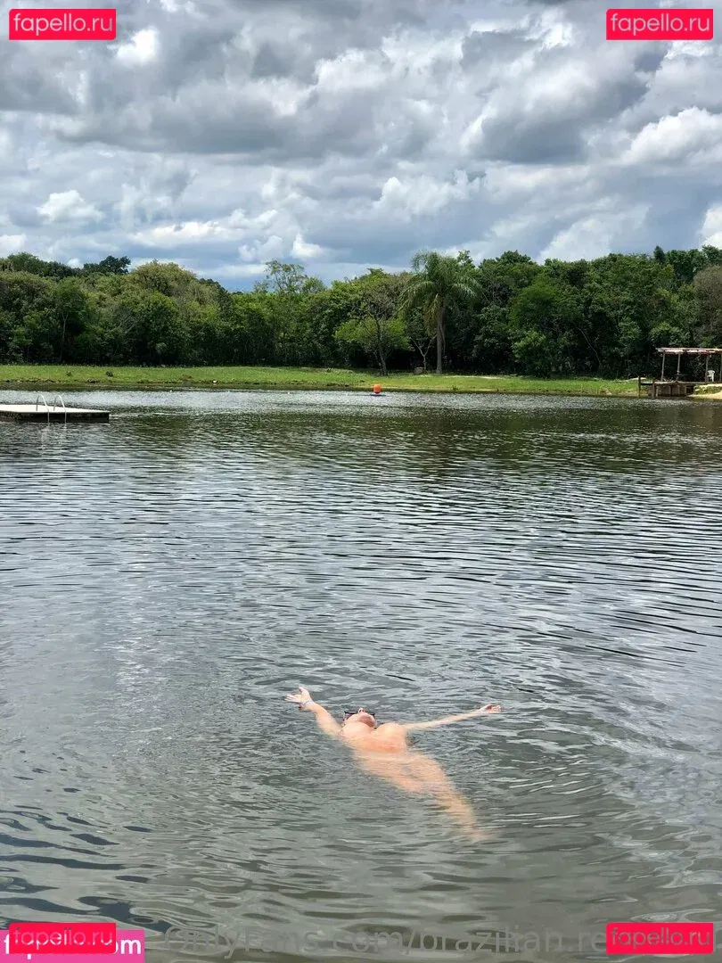 brazilian.redhead Onlyfans Photo Gallery 