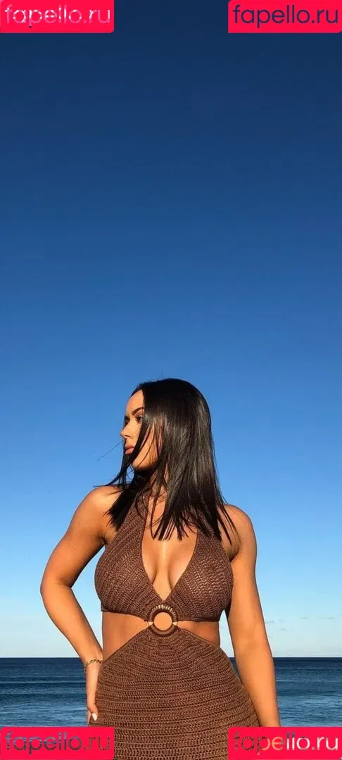 Amy Watchirs Onlyfans Photo Gallery 