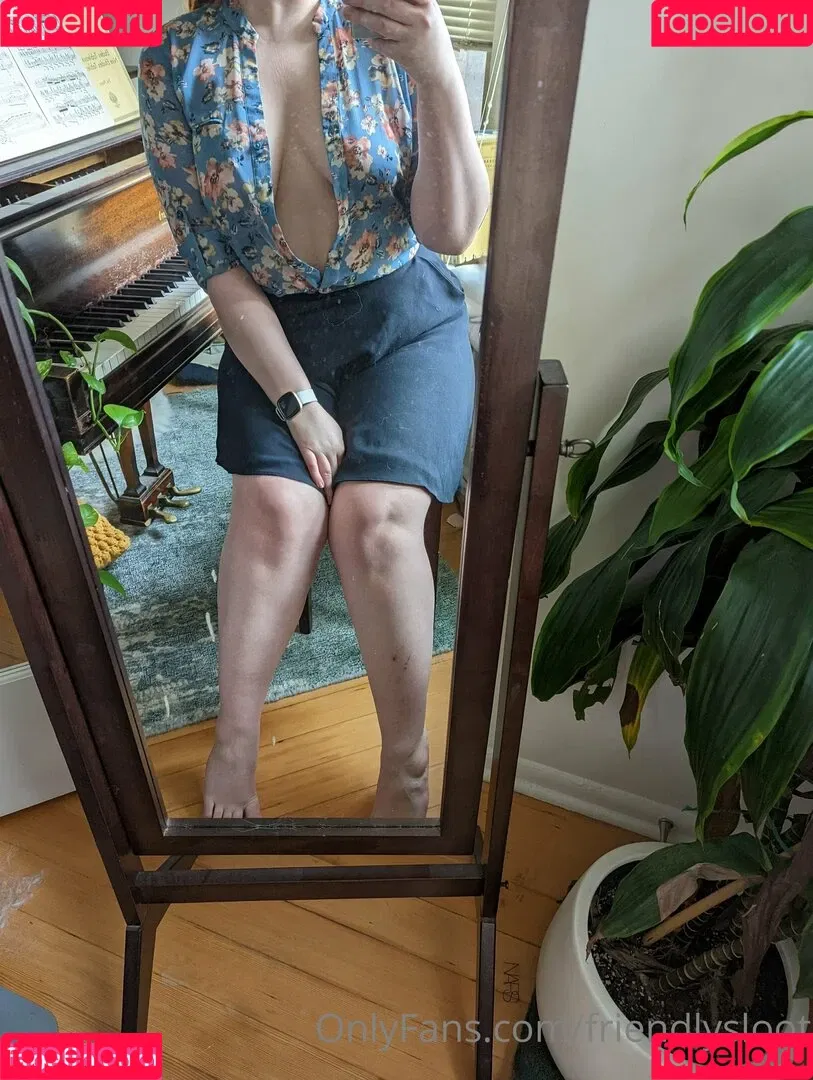 friendlysloot Onlyfans Photo Gallery 