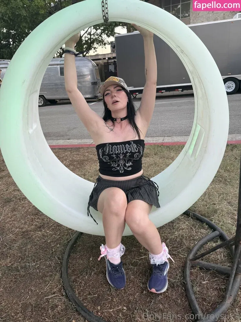 reysuka Onlyfans Photo Gallery 