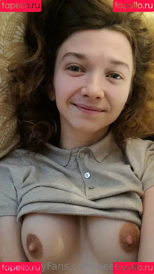 beeboo.girl Onlyfans Photo Gallery 