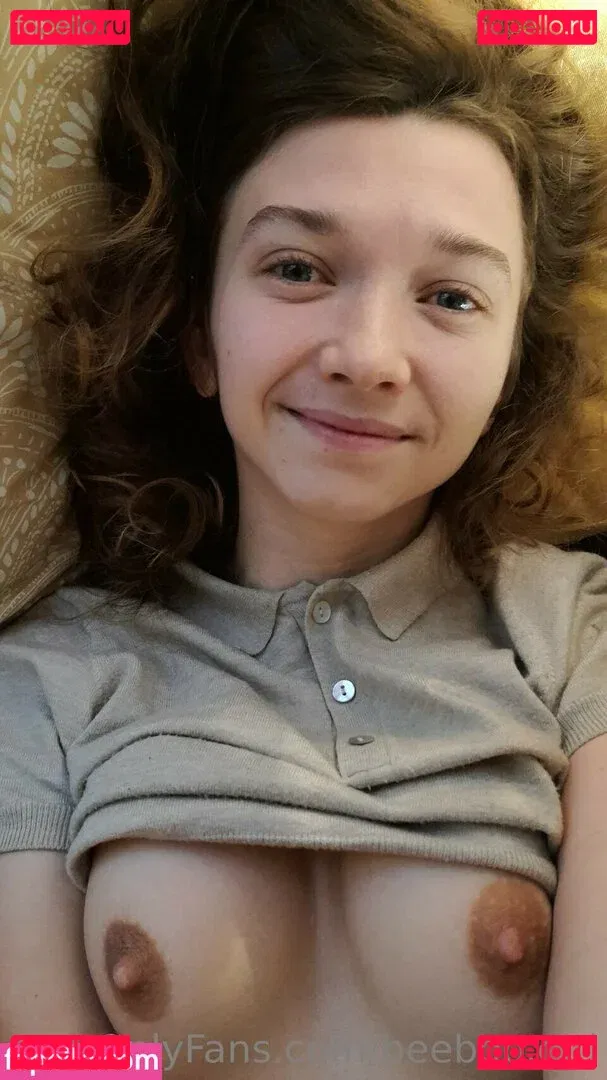 beeboo.girl Onlyfans Photo Gallery 