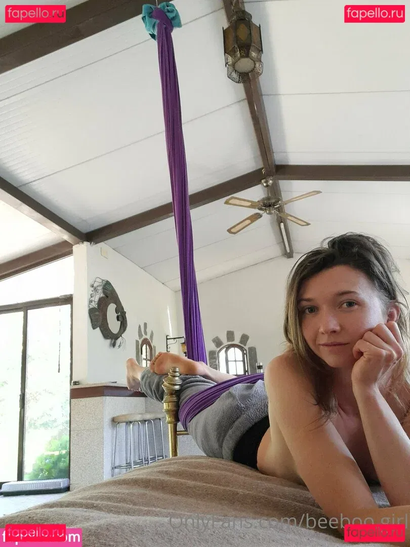 beeboo.girl Onlyfans Photo Gallery 