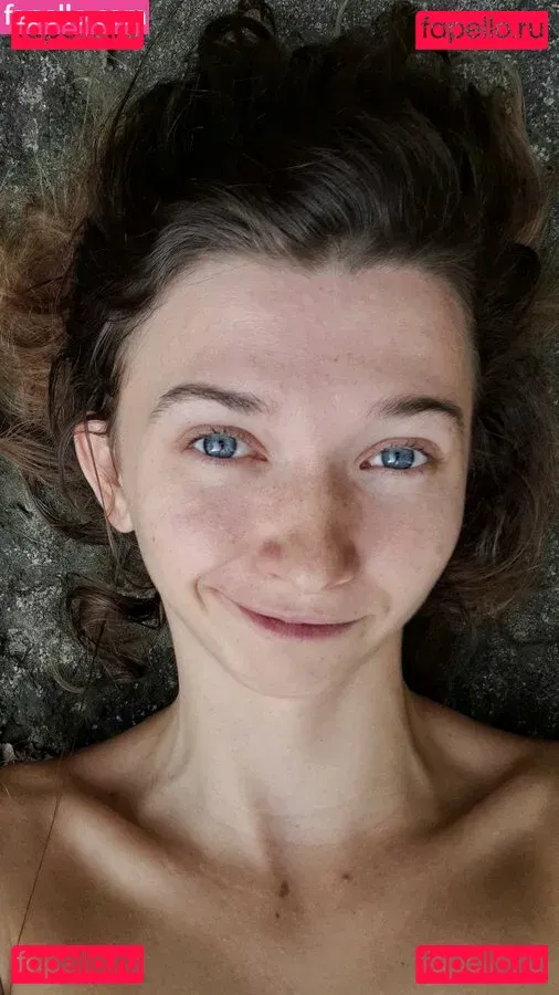 beeboo.girl Onlyfans Photo Gallery 