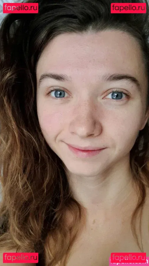 beeboo.girl Onlyfans Photo Gallery 