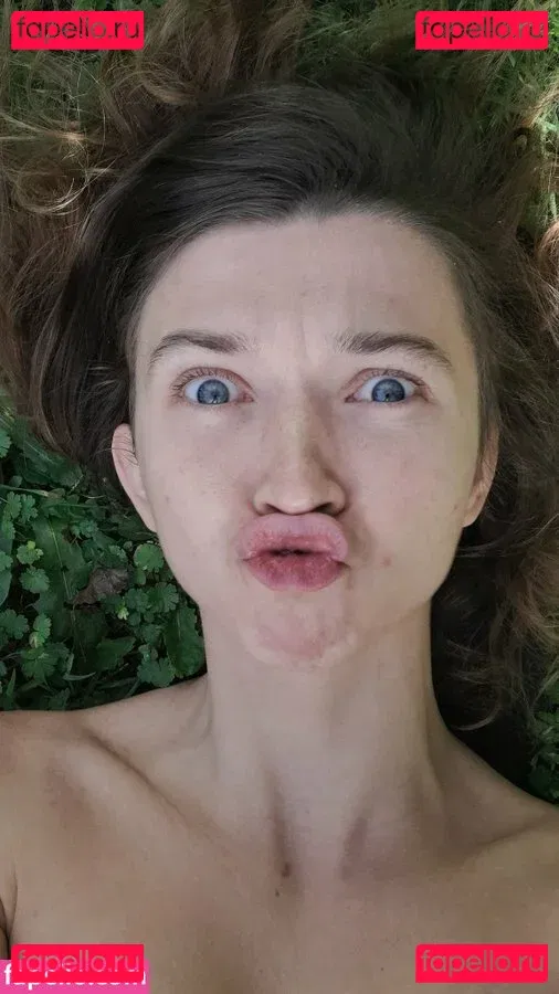 beeboo.girl Onlyfans Photo Gallery 