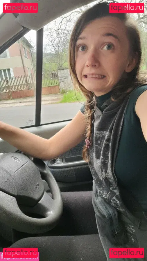 beeboo.girl Onlyfans Photo Gallery 