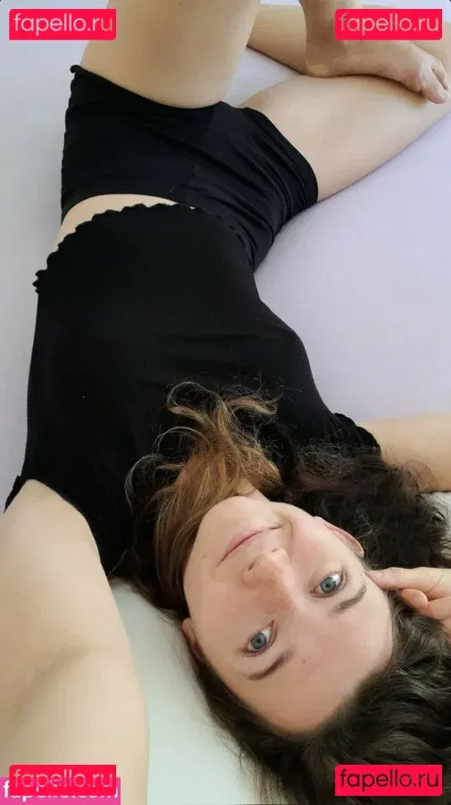 beeboo.girl Onlyfans Photo Gallery 