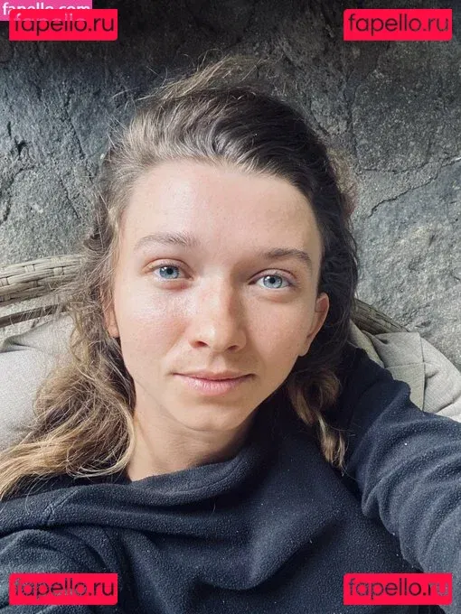 beeboo.girl Onlyfans Photo Gallery 