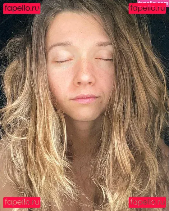 beeboo.girl Onlyfans Photo Gallery 