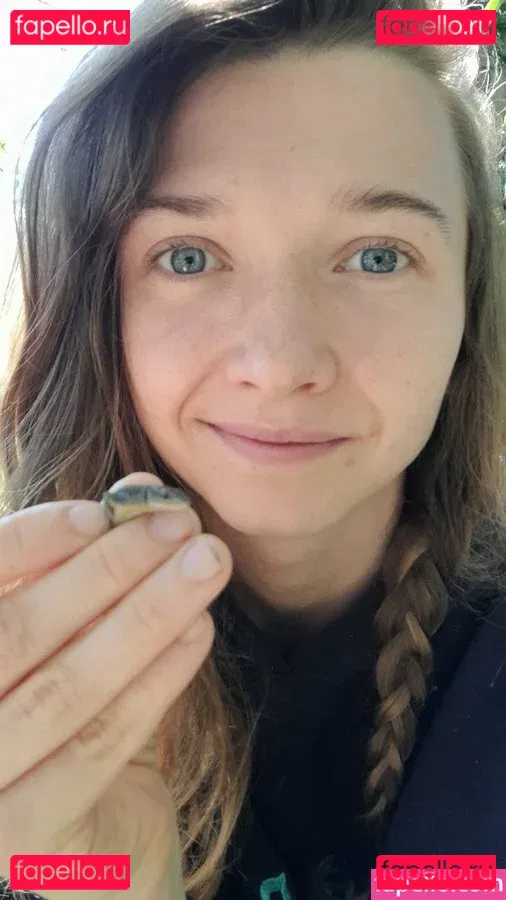 beeboo.girl Onlyfans Photo Gallery 