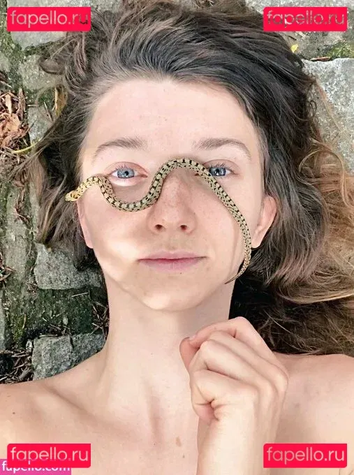 beeboo.girl Onlyfans Photo Gallery 