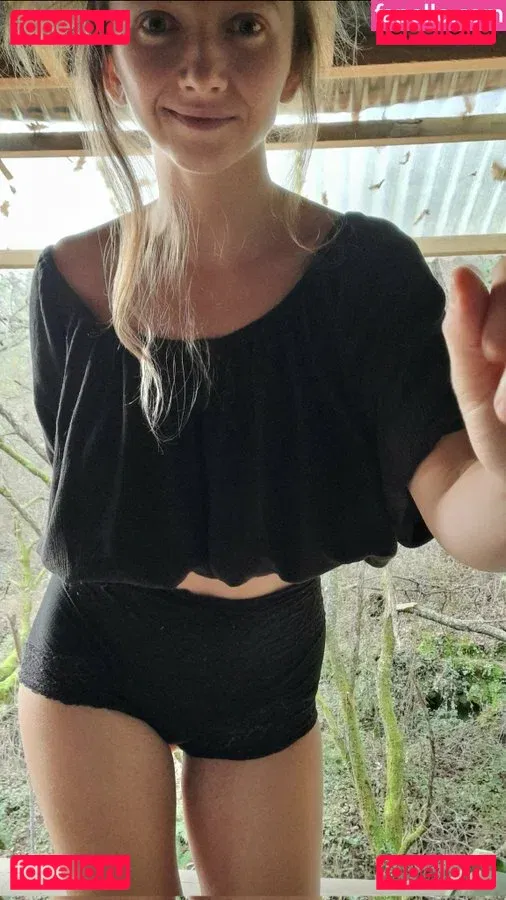 beeboo.girl Onlyfans Photo Gallery 