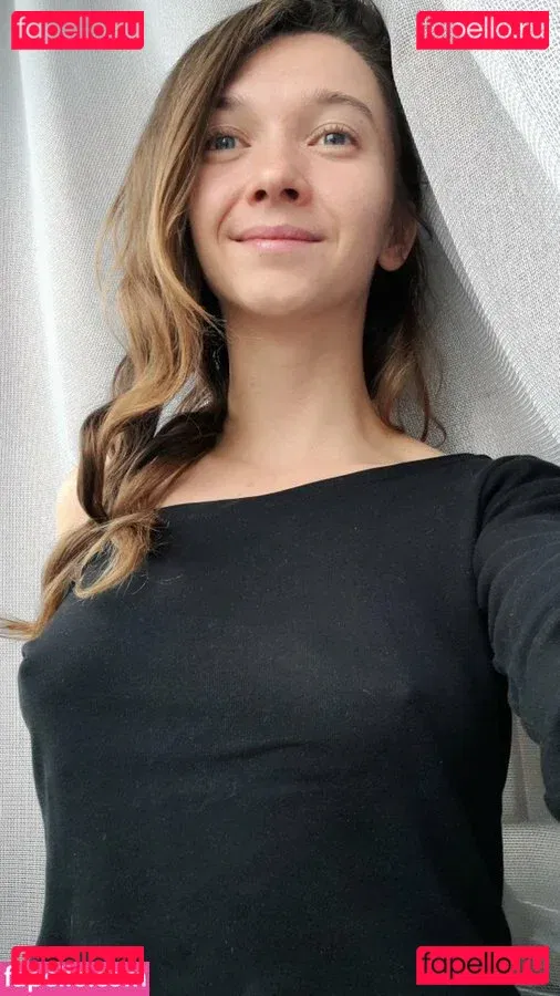 beeboo.girl Onlyfans Photo Gallery 