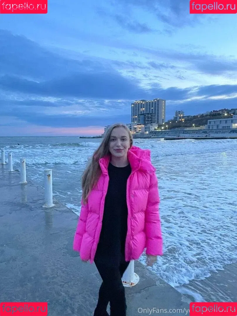 your_nice_aislin Onlyfans Photo Gallery 