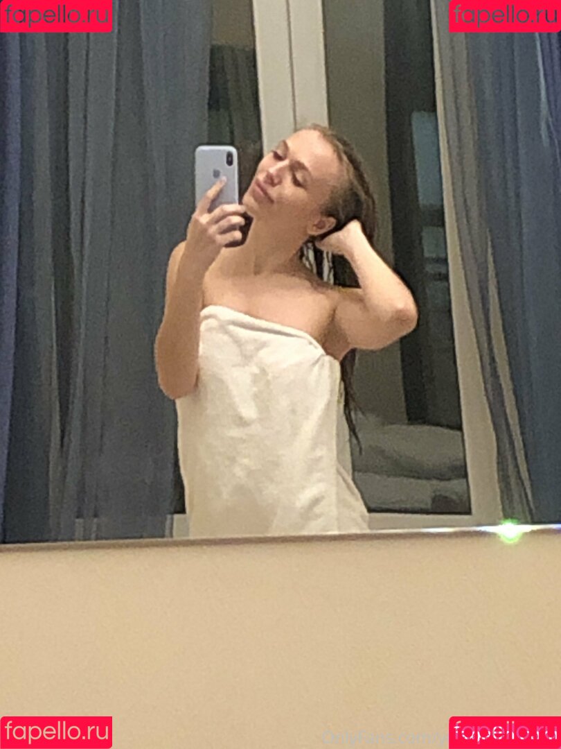 your_nice_aislin Onlyfans Photo Gallery 