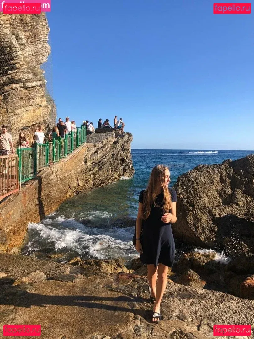 your_nice_aislin Onlyfans Photo Gallery 