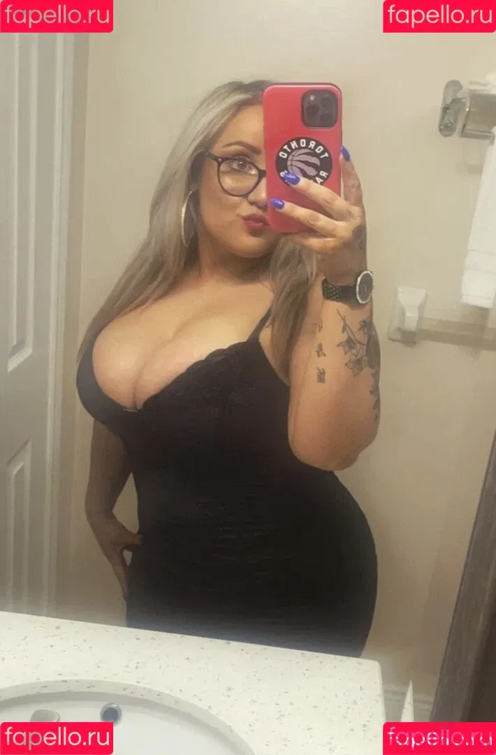 Lilly Alcorn Onlyfans Photo Gallery 