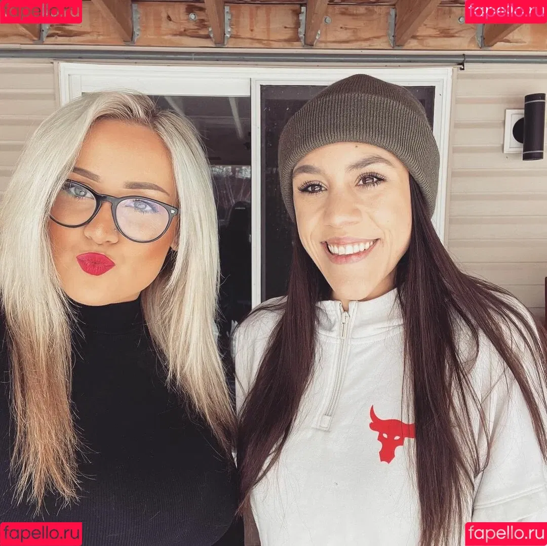 Lilly Alcorn Onlyfans Photo Gallery 