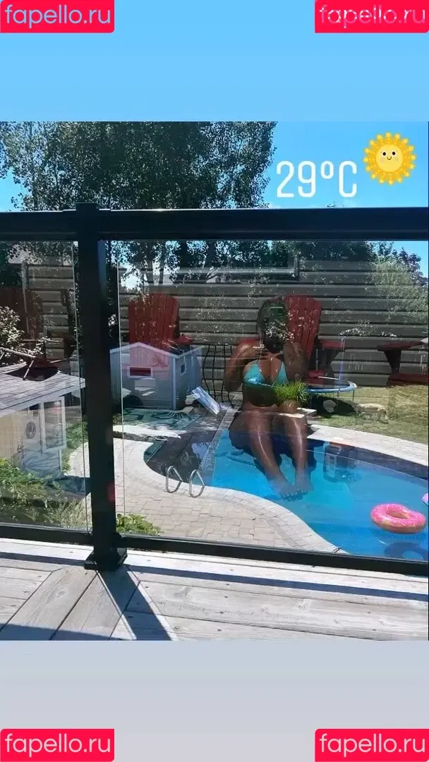 Lilly Alcorn Onlyfans Photo Gallery 