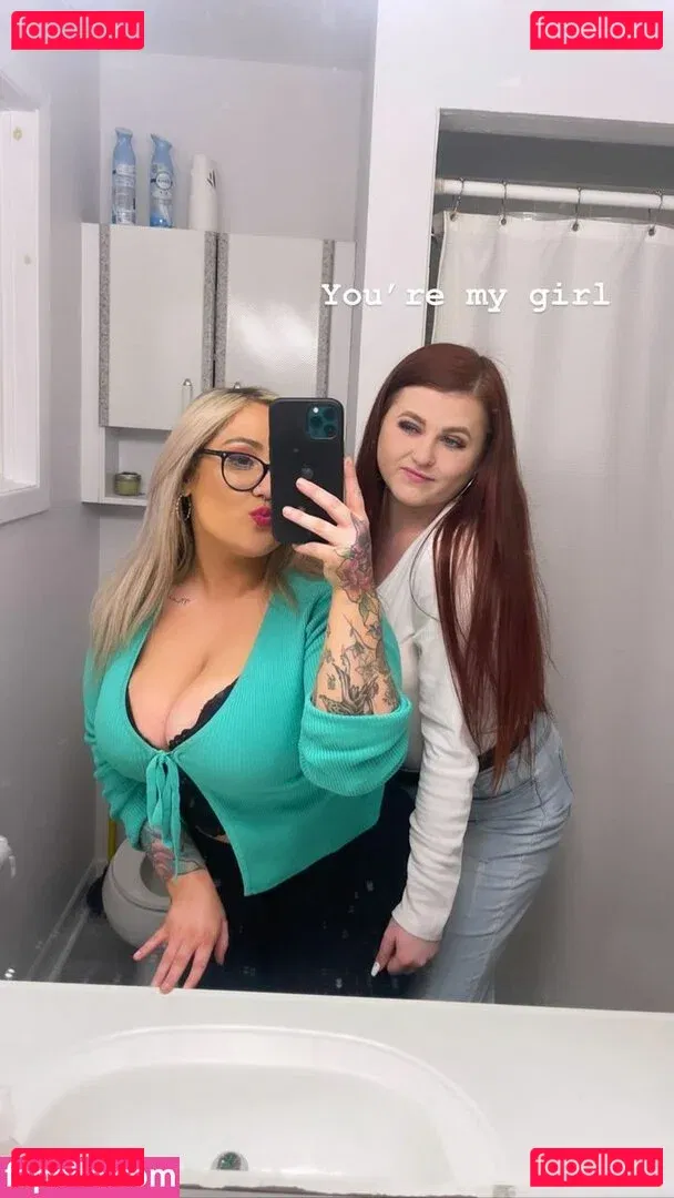 Lilly Alcorn Onlyfans Photo Gallery 