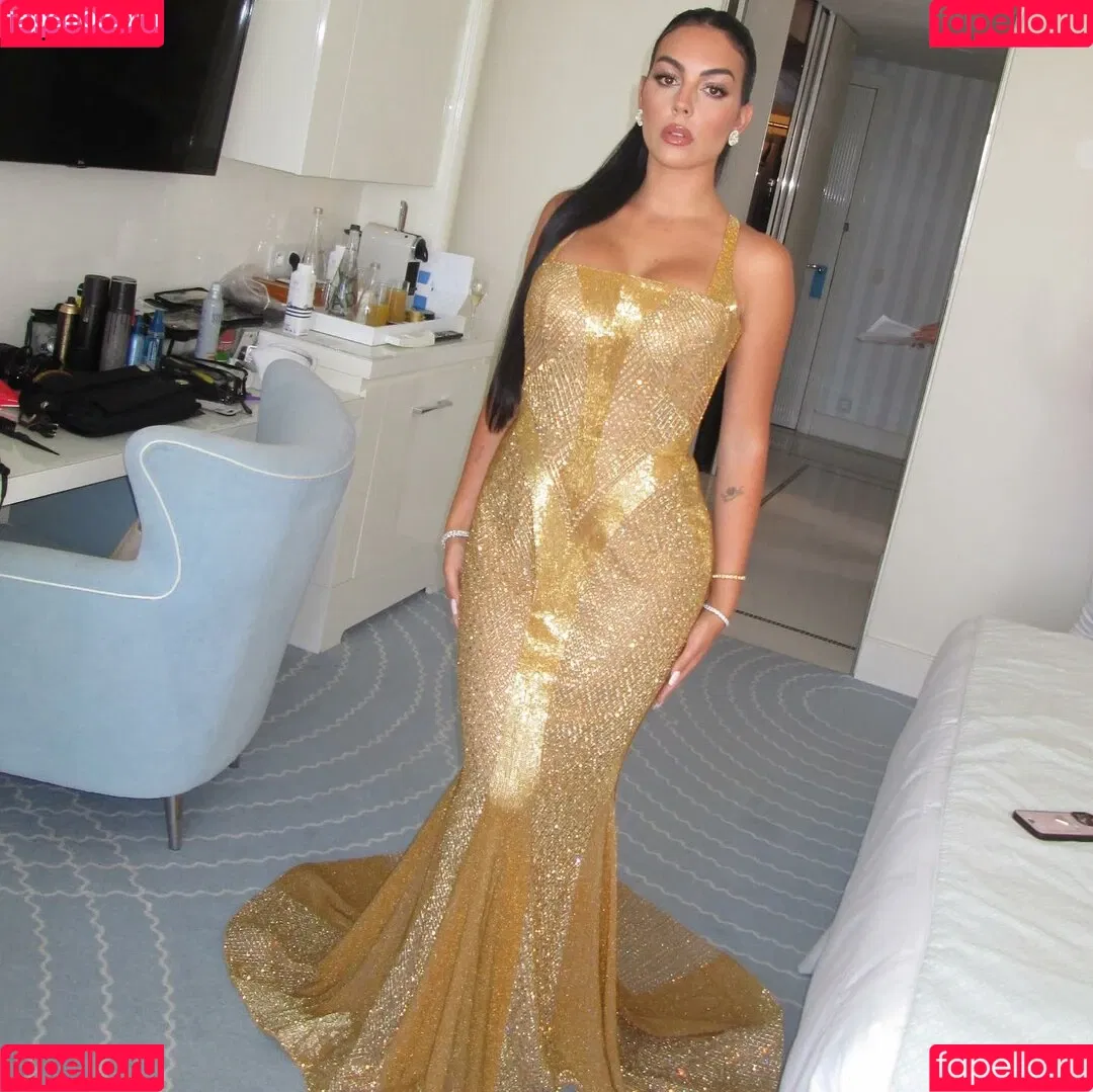 Georgina Rodriguez Onlyfans Photo Gallery 