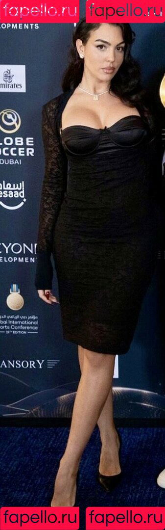 Georgina Rodriguez Onlyfans Photo Gallery 