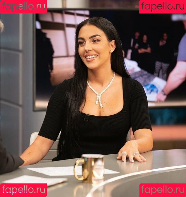 Georgina Rodriguez Onlyfans Photo Gallery 