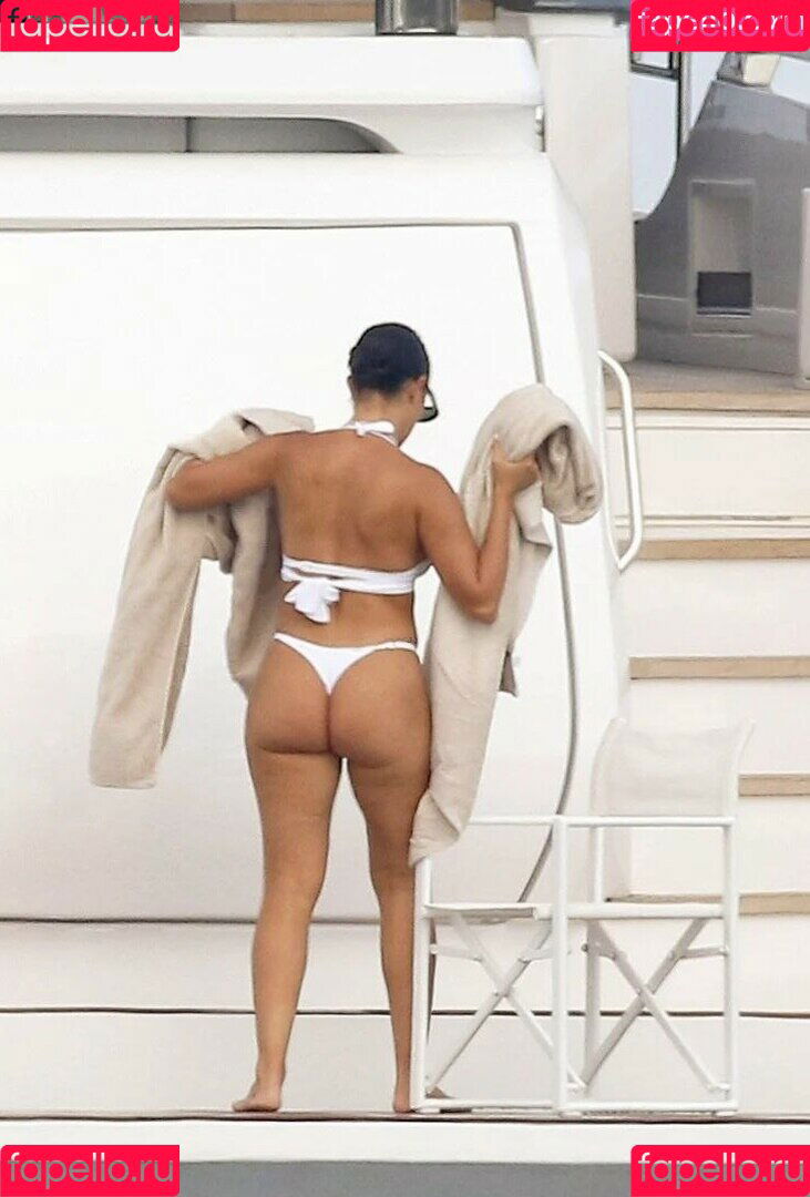 Georgina Rodriguez Onlyfans Photo Gallery 