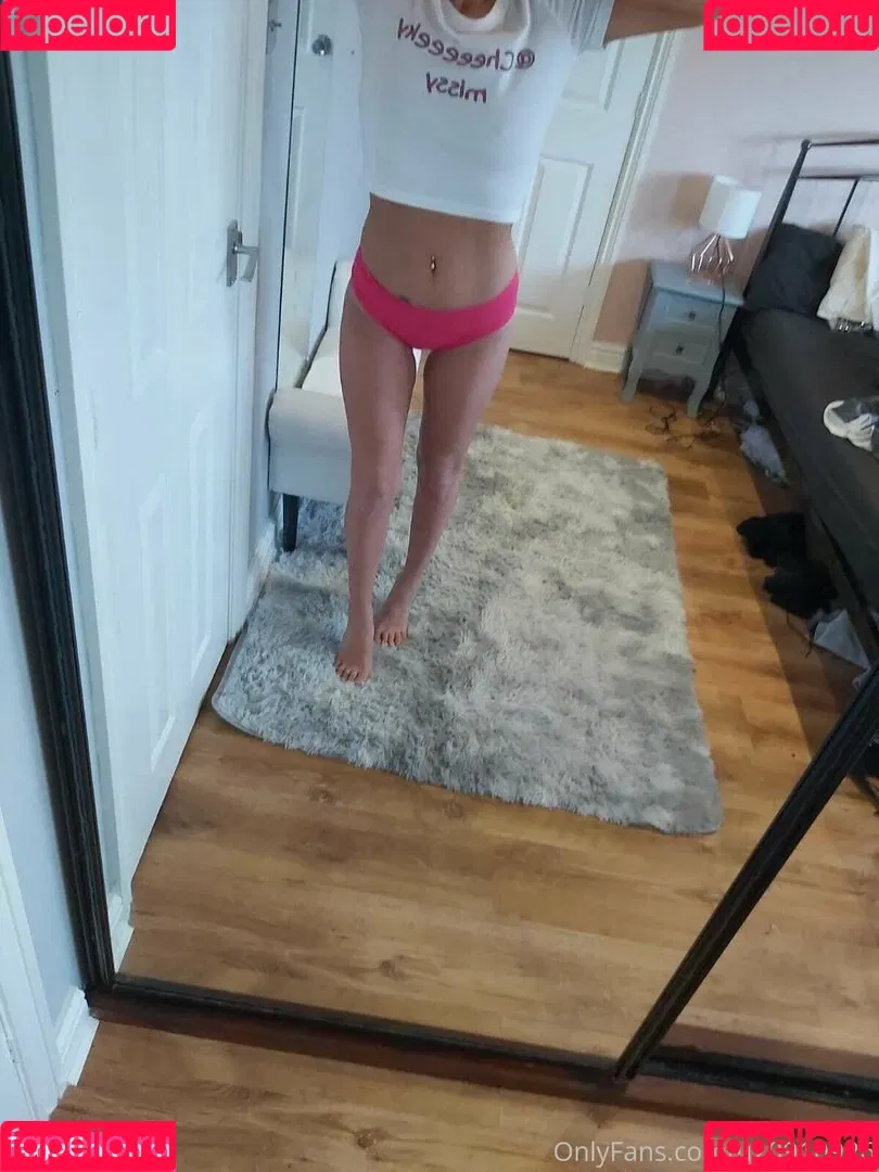 littlemisslouj Onlyfans Photo Gallery 