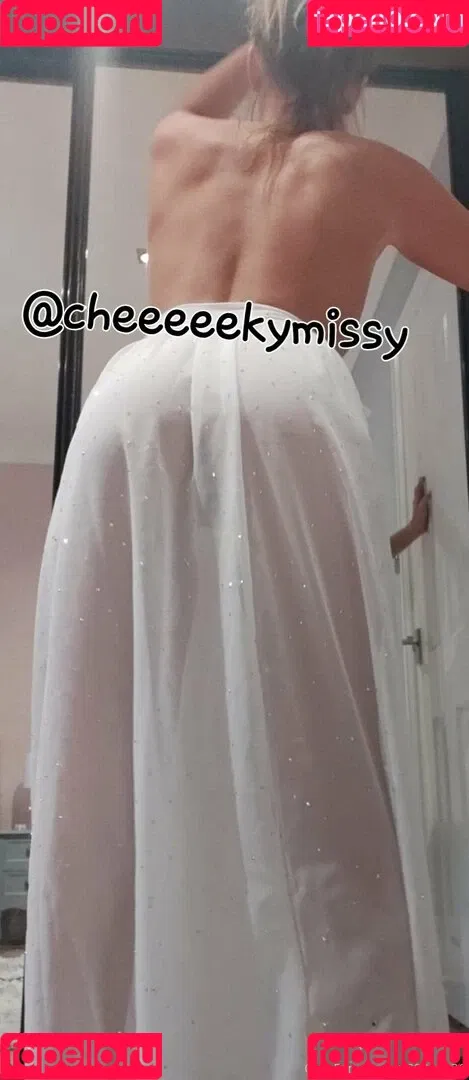 littlemisslouj Onlyfans Photo Gallery 