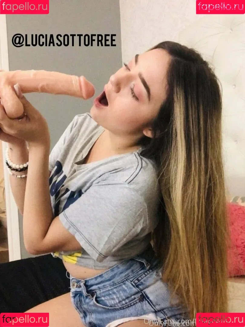littlemisslouj Onlyfans Photo Gallery 